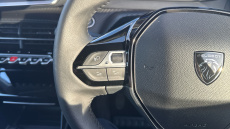 Peugeot 208 1.2 PureTech 100 Allure 5dr Petrol Hatchback